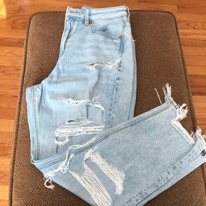 American Eagle Ripped Mom Jeans